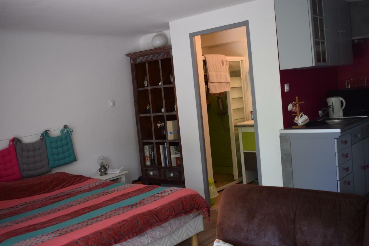 Ferienwohnung Petit Nid Douillet Cambo-les-Bains Exterior foto